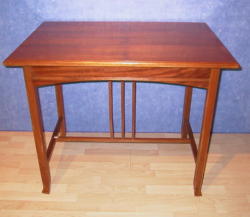 Beistelltisch Nussbaum